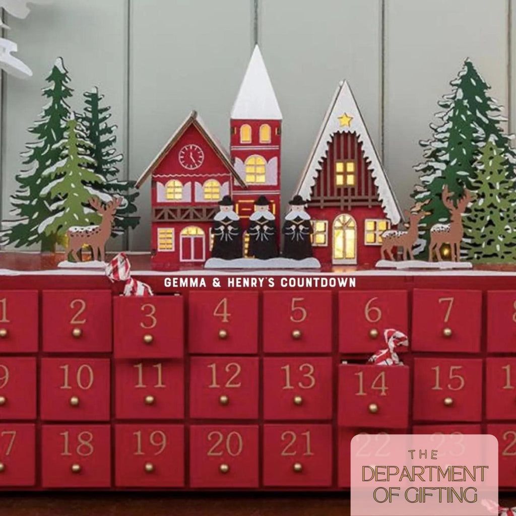 Personalized Red Wooden Light-Up Advent Calendar HG: Festive Winter Scene- Carol singers-adventskalender-Calendrier de l’avent